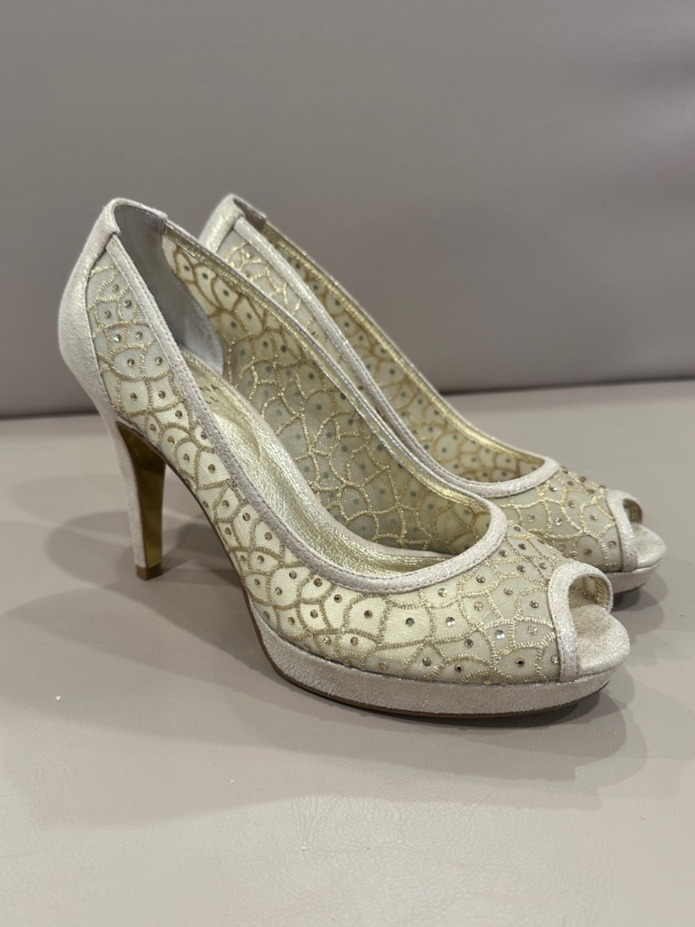 Adrianna Papell Ivory Gold Embellished Peep-Toe Heels